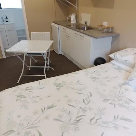Best Budget Bed And Ensuite - Private Access Close To Beach Waihi Extérieur photo